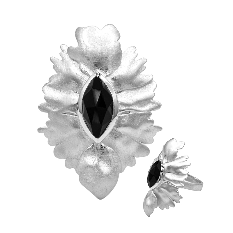 Schwarzer Onyx-Silberring (MONOSONO COLLECTION) Unkategorisiert online kaufen